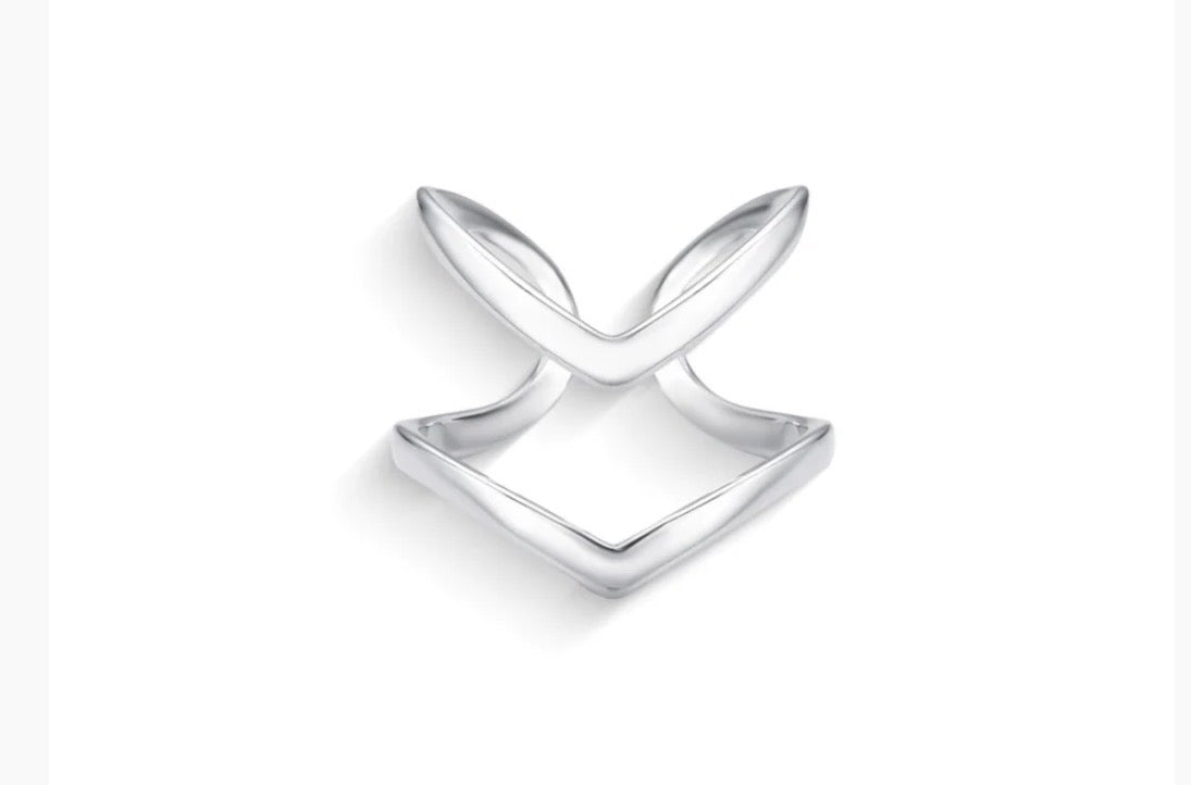 Double V Adjustable Ring